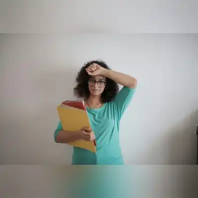 杨露建